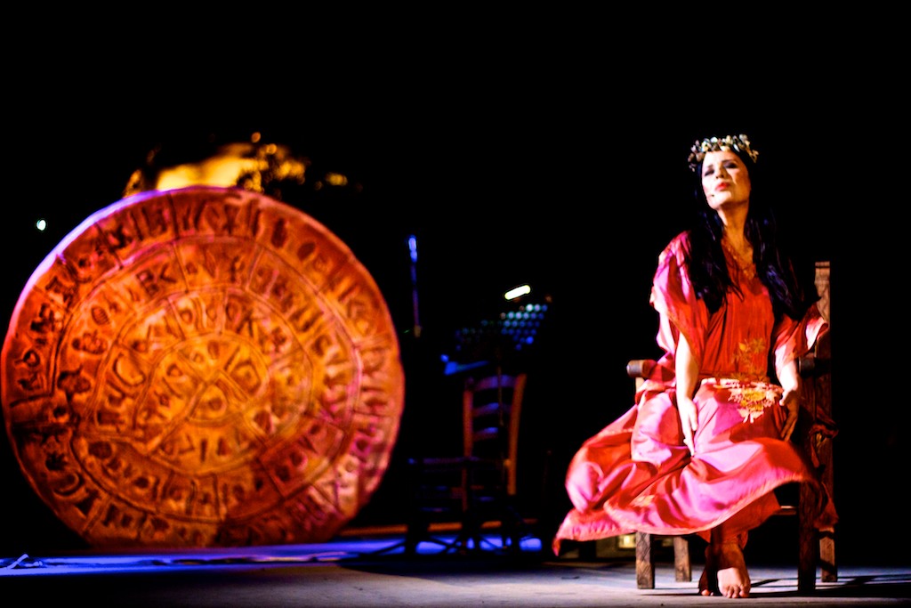 Μεγάλη επιτυχία της μουσικής- θεατρικής παράστασης με το Λουδοβίκο των Ανωγείων και τη Μαρία Τζομπανάκη